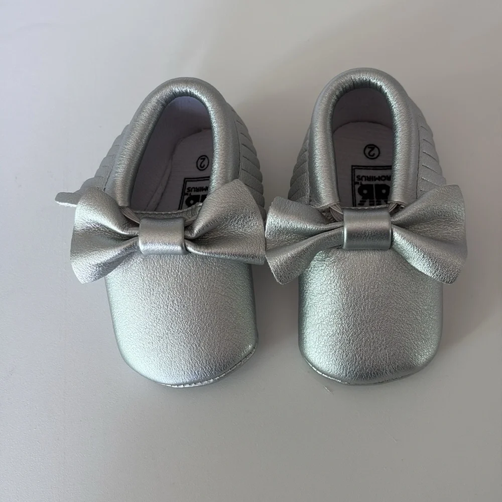 Romirus baby moccasins